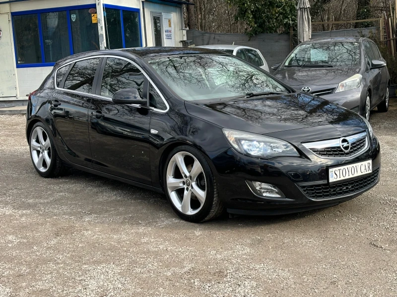 Opel Astra 2.0 CDTI, снимка 3 - Автомобили и джипове - 48627778