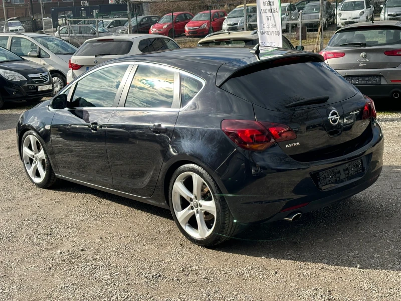 Opel Astra 2.0 CDTI, снимка 4 - Автомобили и джипове - 48627778