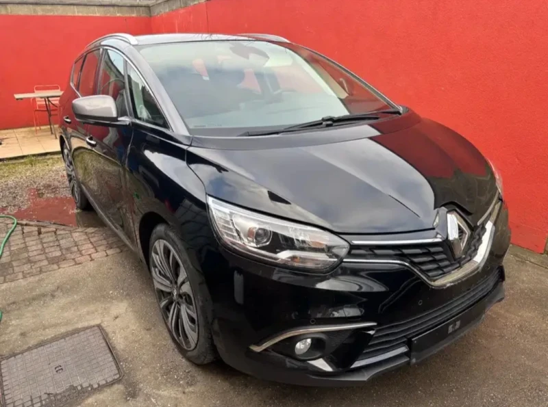 Renault Grand scenic 1.5DCI 6+ 1, снимка 4 - Автомобили и джипове - 49553998