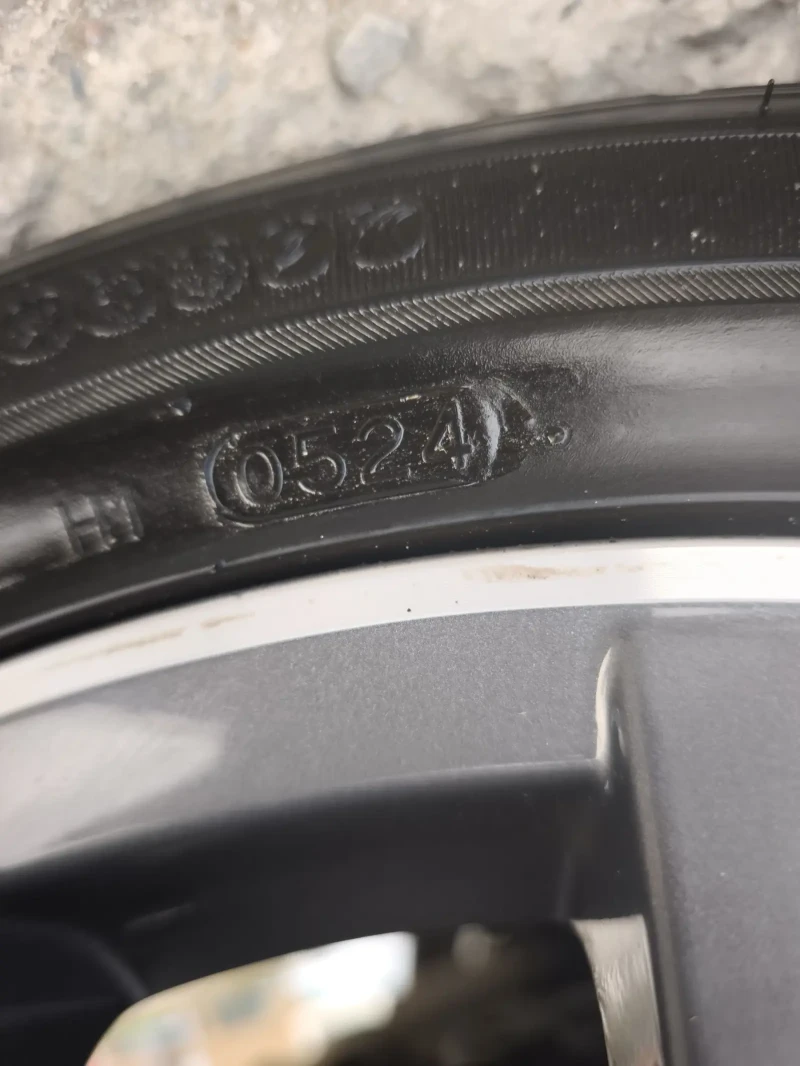 Toyota Yaris 1.5HYBRID LOUNGE FULL SERVICE IN TOYOTA NEW , снимка 16 - Автомобили и джипове - 52136128