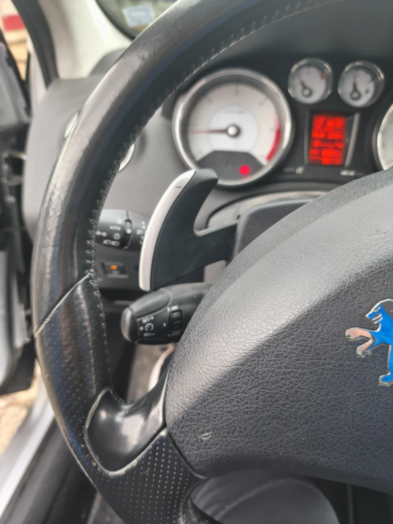 Peugeot 308, снимка 10 - Автомобили и джипове - 52735471