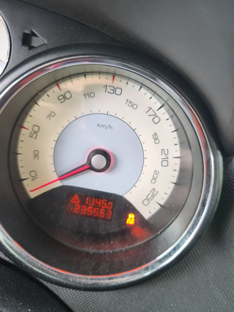 Peugeot 308, снимка 4 - Автомобили и джипове - 52735471