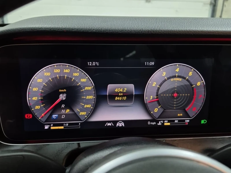 Mercedes-Benz E 350 * CARFAX * БЕЗ ПЪРВОНАЧАЛНА ВНОСКА, снимка 10 - Автомобили и джипове - 52778714