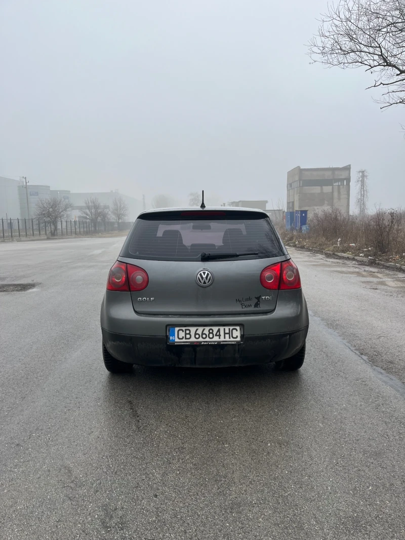 VW Golf 1.9 105кс-6скорости, снимка 2 - Автомобили и джипове - 53259093