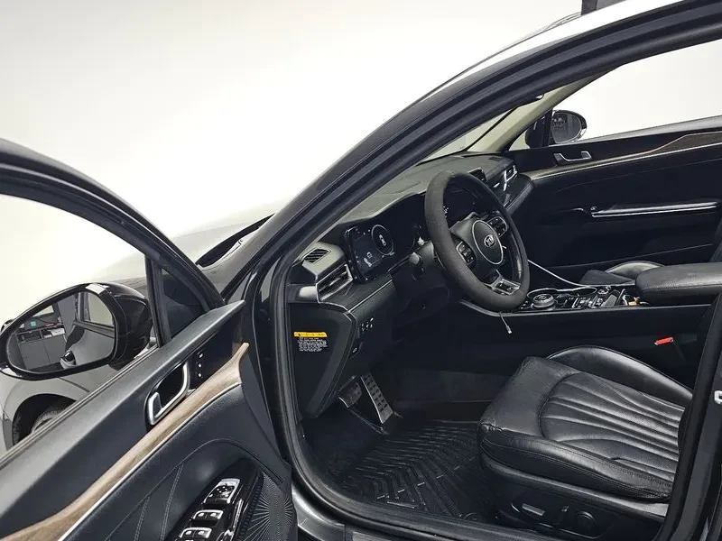 Kia K5 2.0 Lpi Signature, снимка 10 - Автомобили и джипове - 56355484