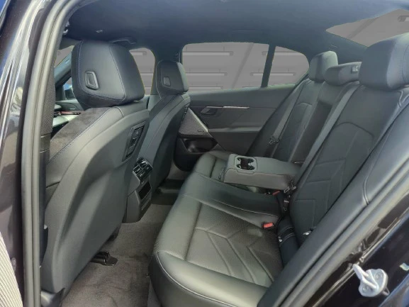 BMW 530 e = NEW = M-Sport �������� | Mobile.bg � ����������� 14