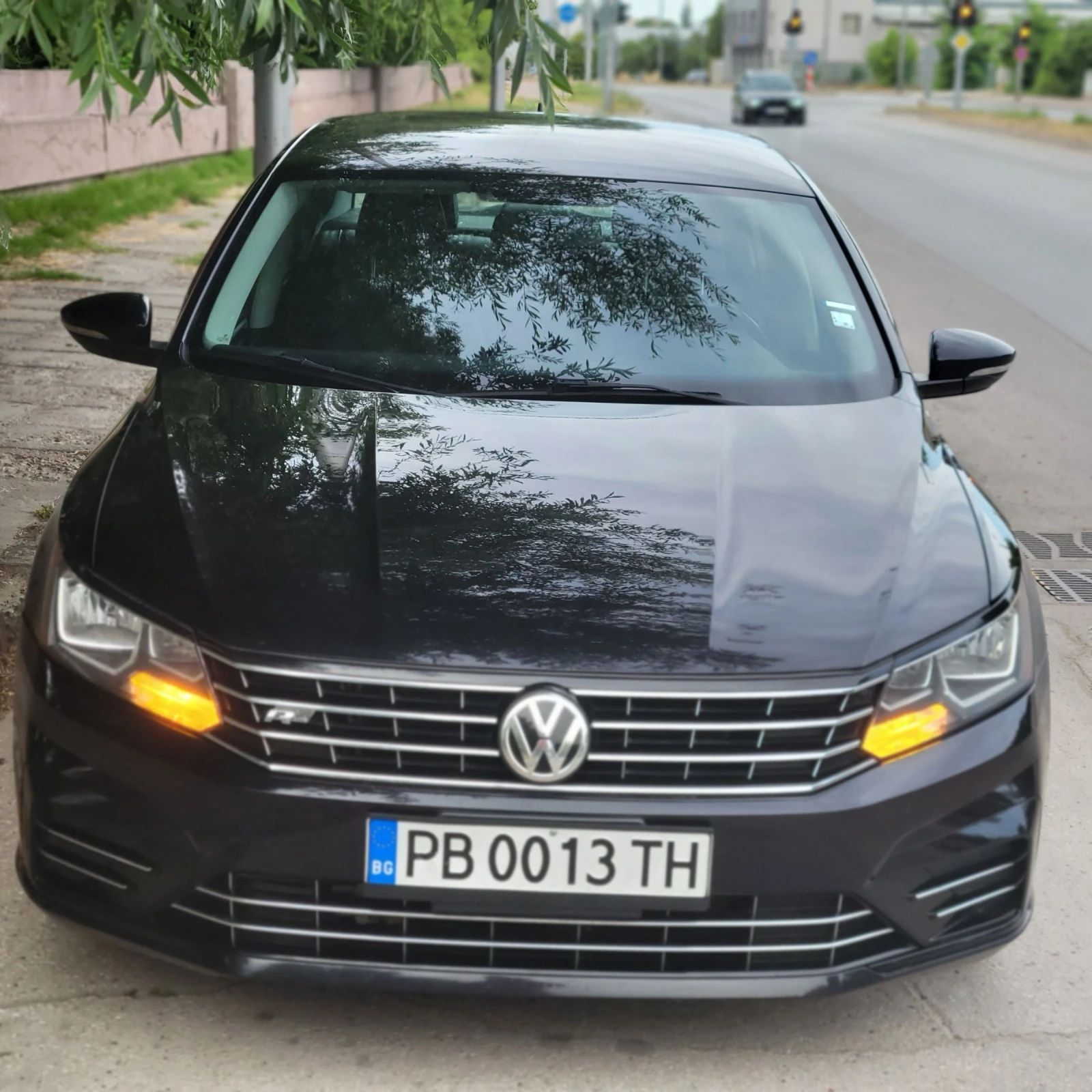 VW Passat R-line 1.8TSI - изображение 5