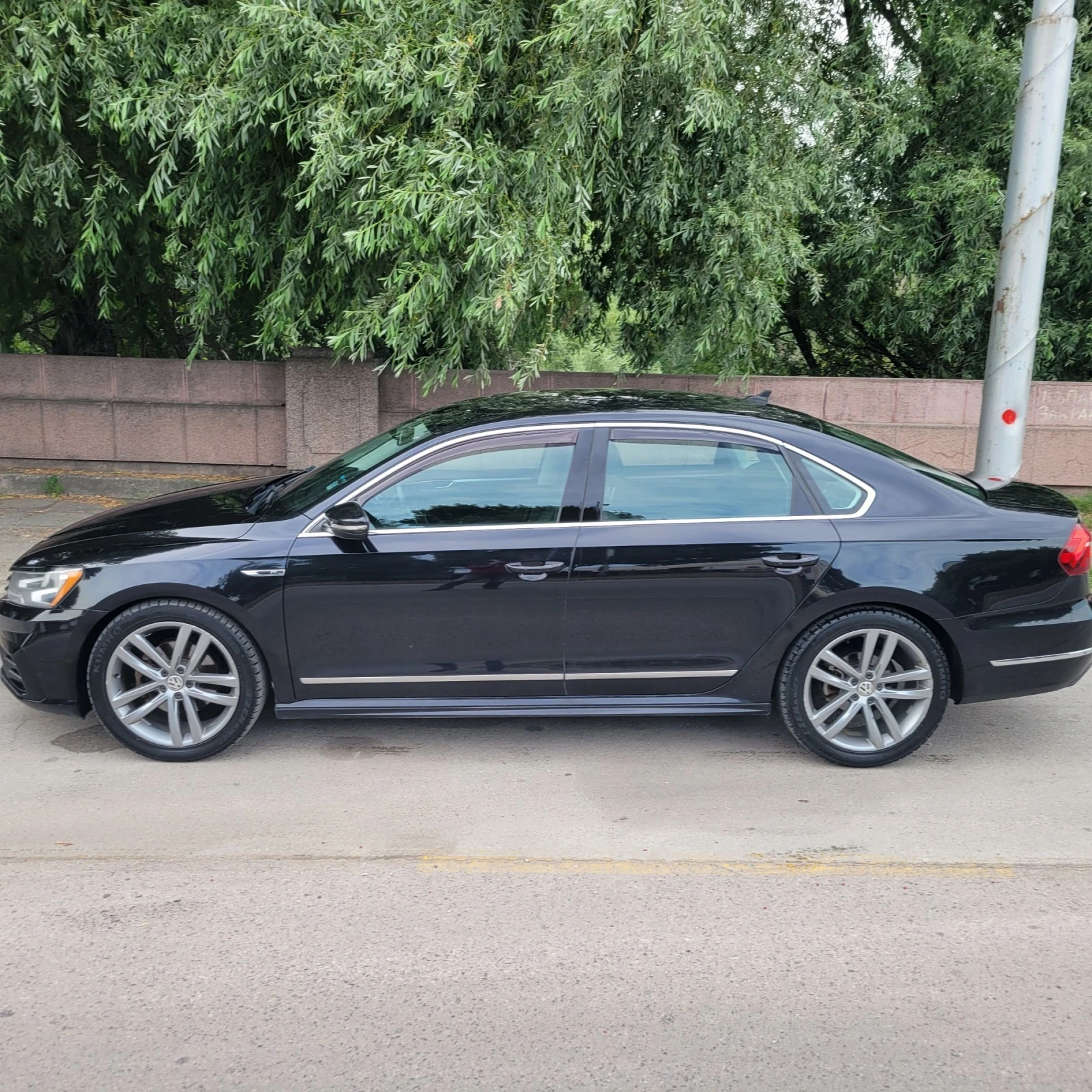 VW Passat R-line 1.8TSI - изображение 6