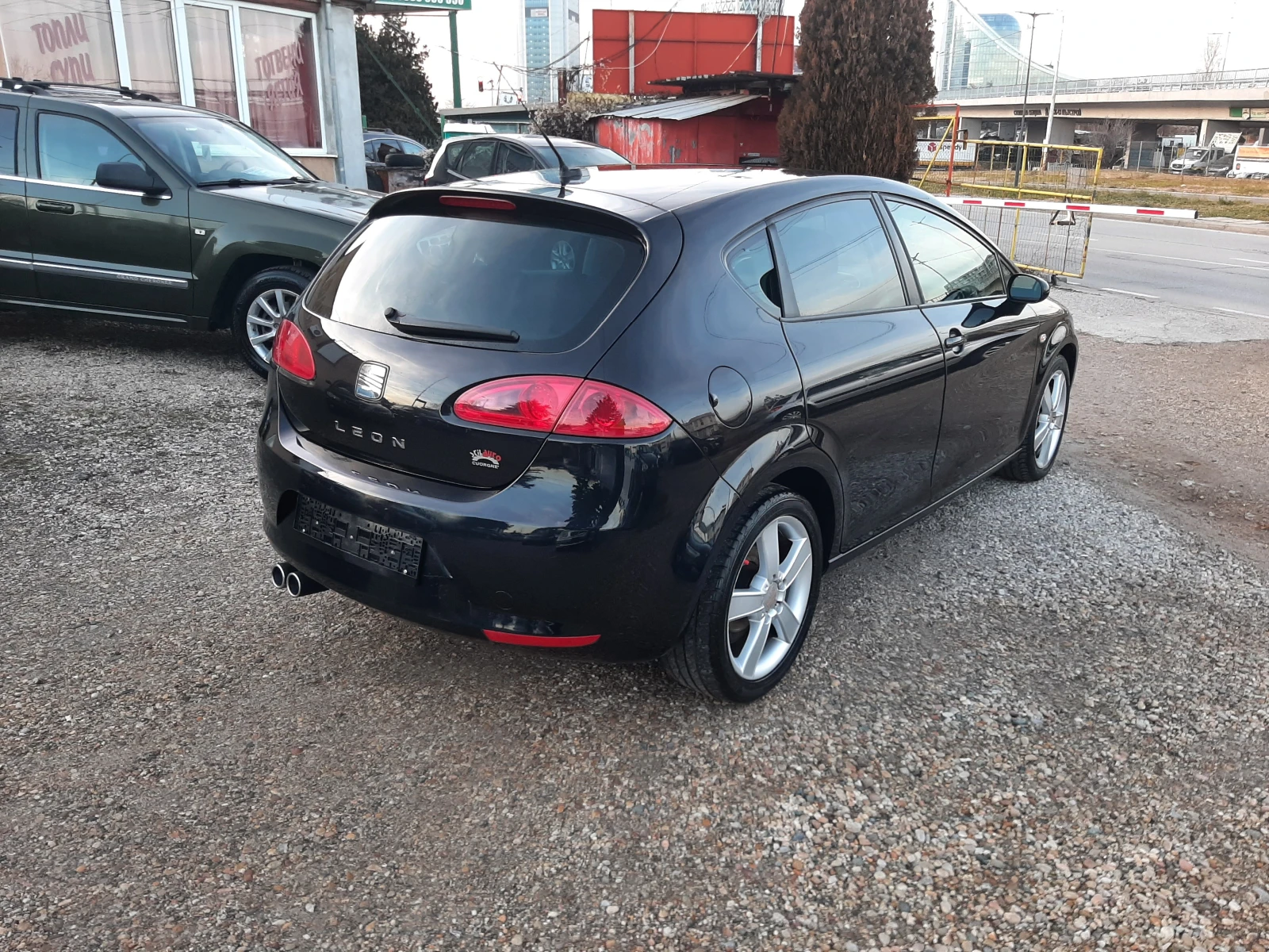 Seat Leon 1.6i - изображение 4