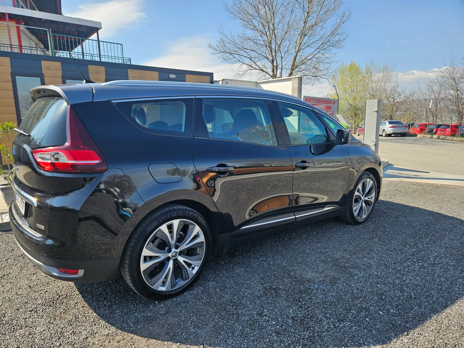 Renault Grand scenic 1.5DCI 6+ 1 - изображение 3