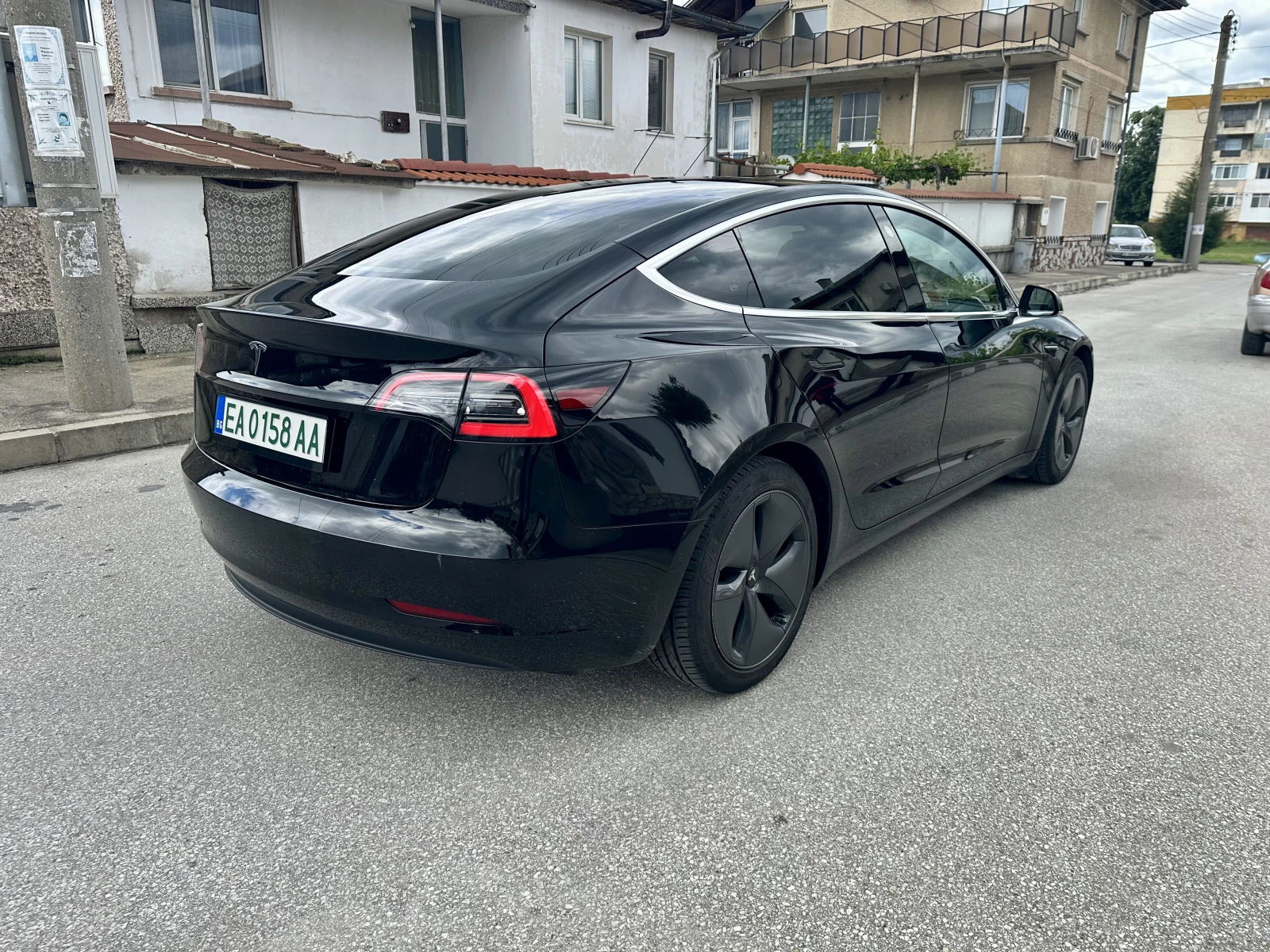 Tesla Model 3 SR + LFP в Гаранция - изображение 4