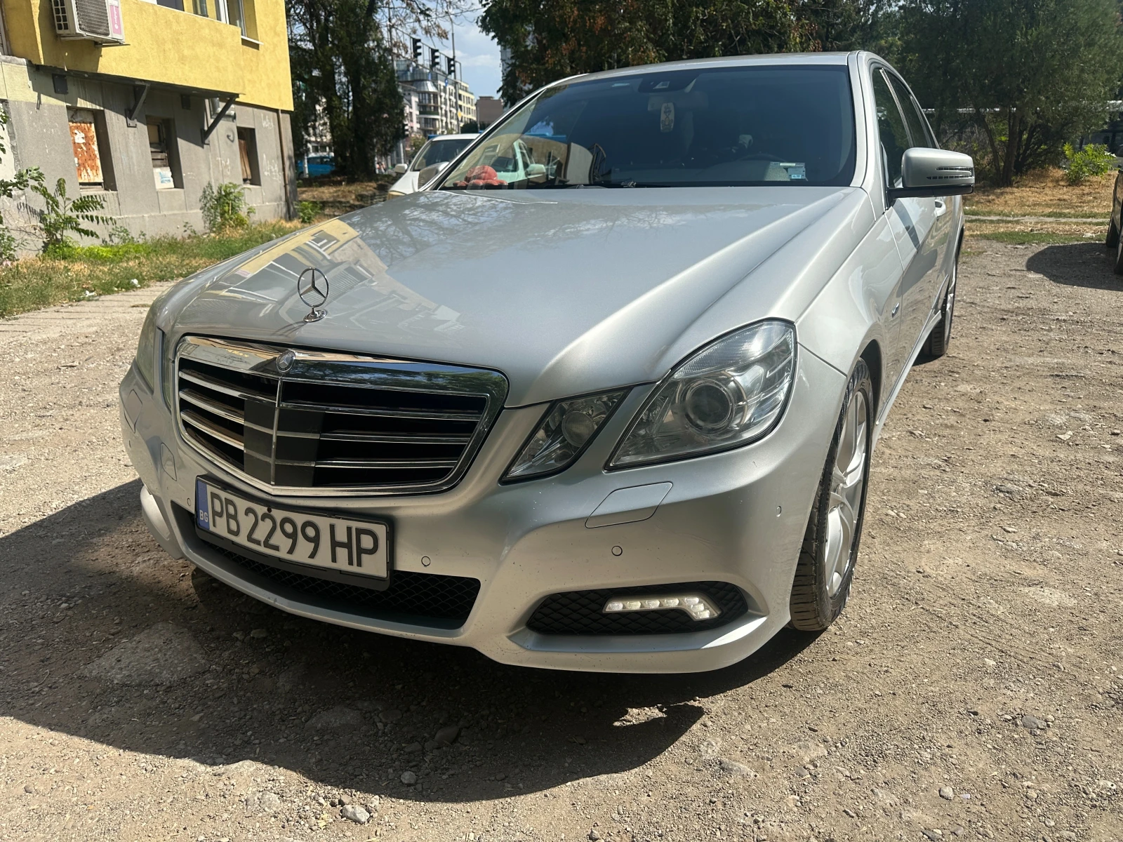 Mercedes-Benz E 350  - изображение 4