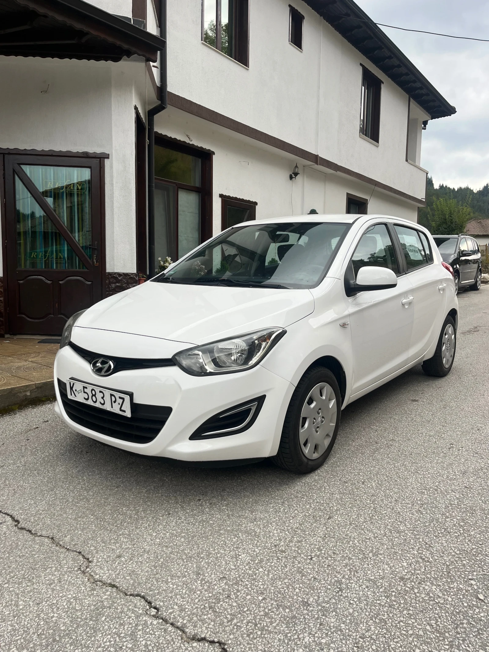 Hyundai I20 1.1 - изображение 2