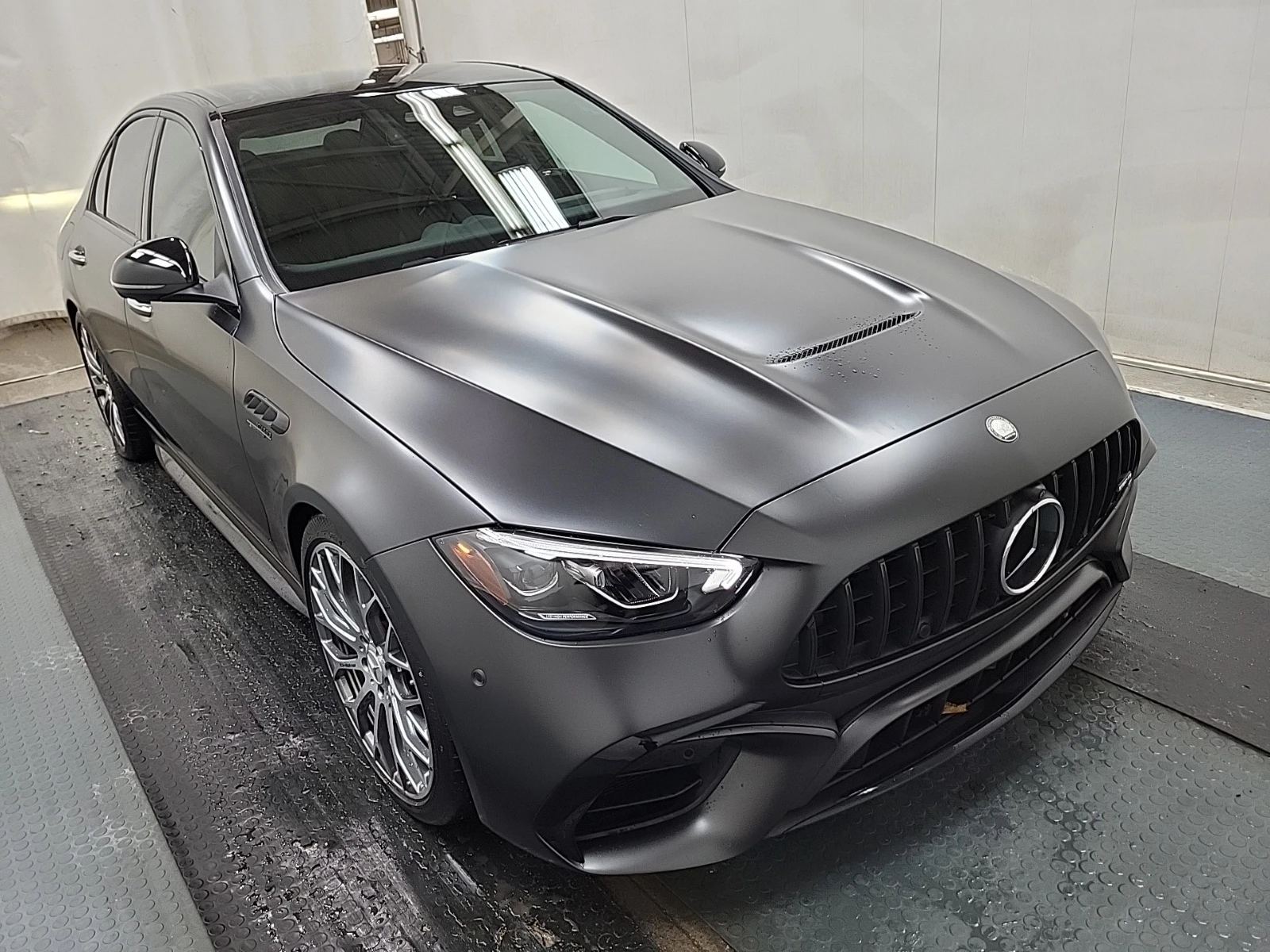 Mercedes-Benz C 63 AMG S E-PERFORMANCE * CARFAX * ЦЕНА ДО БЪЛГАРИЯ - изображение 3