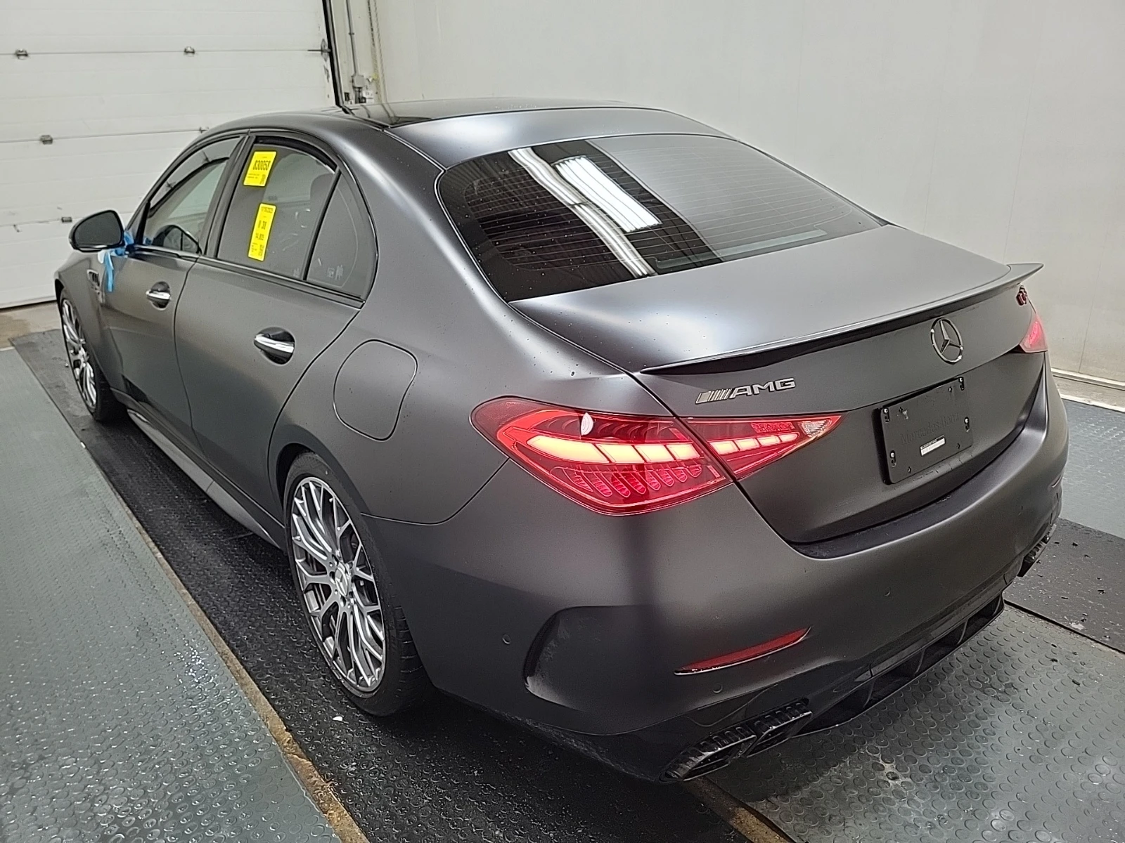 Mercedes-Benz C 63 AMG S E-PERFORMANCE * CARFAX * ЦЕНА ДО БЪЛГАРИЯ - изображение 6