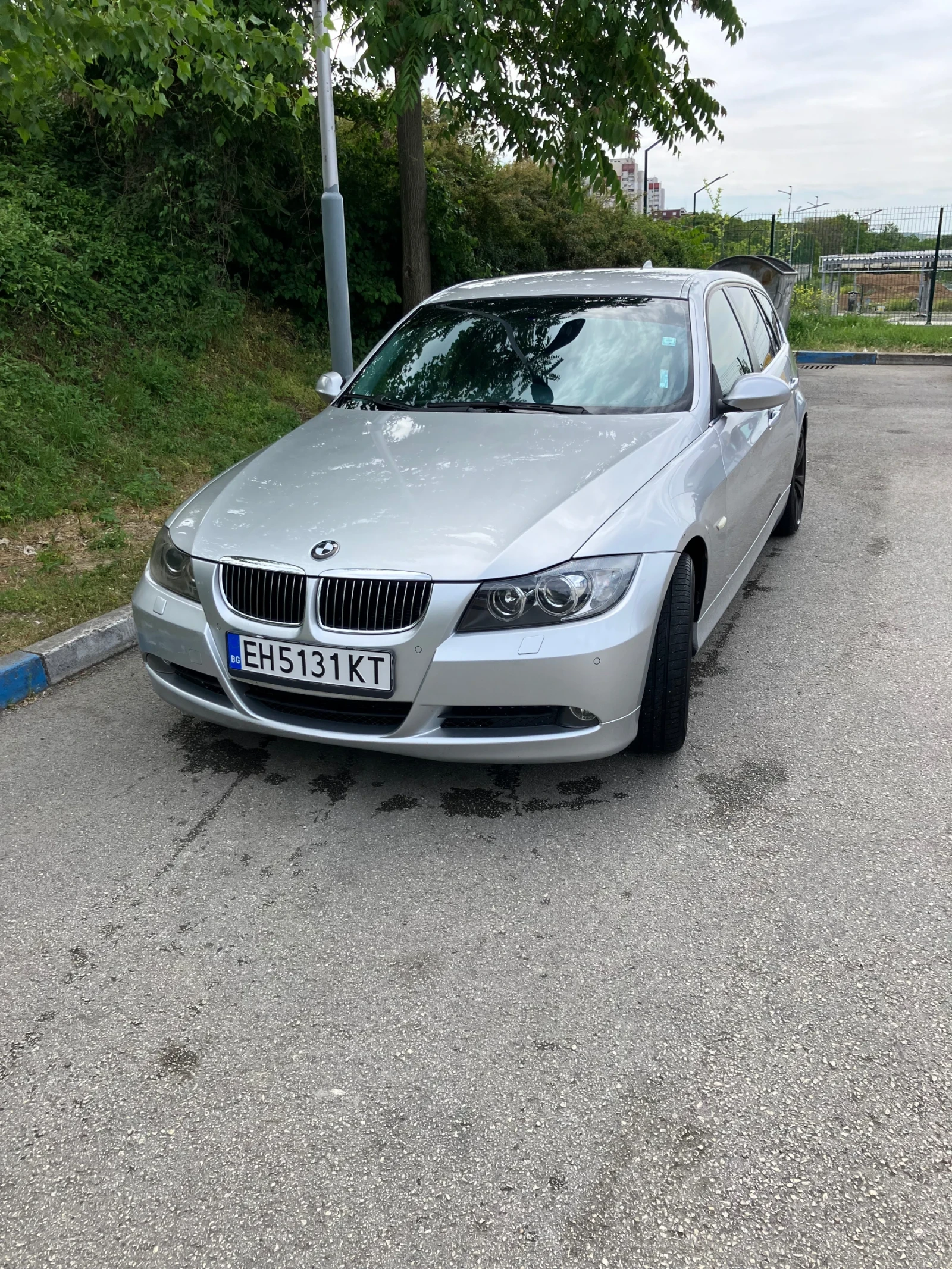 BMW 325 325xi/lpg - изображение 2