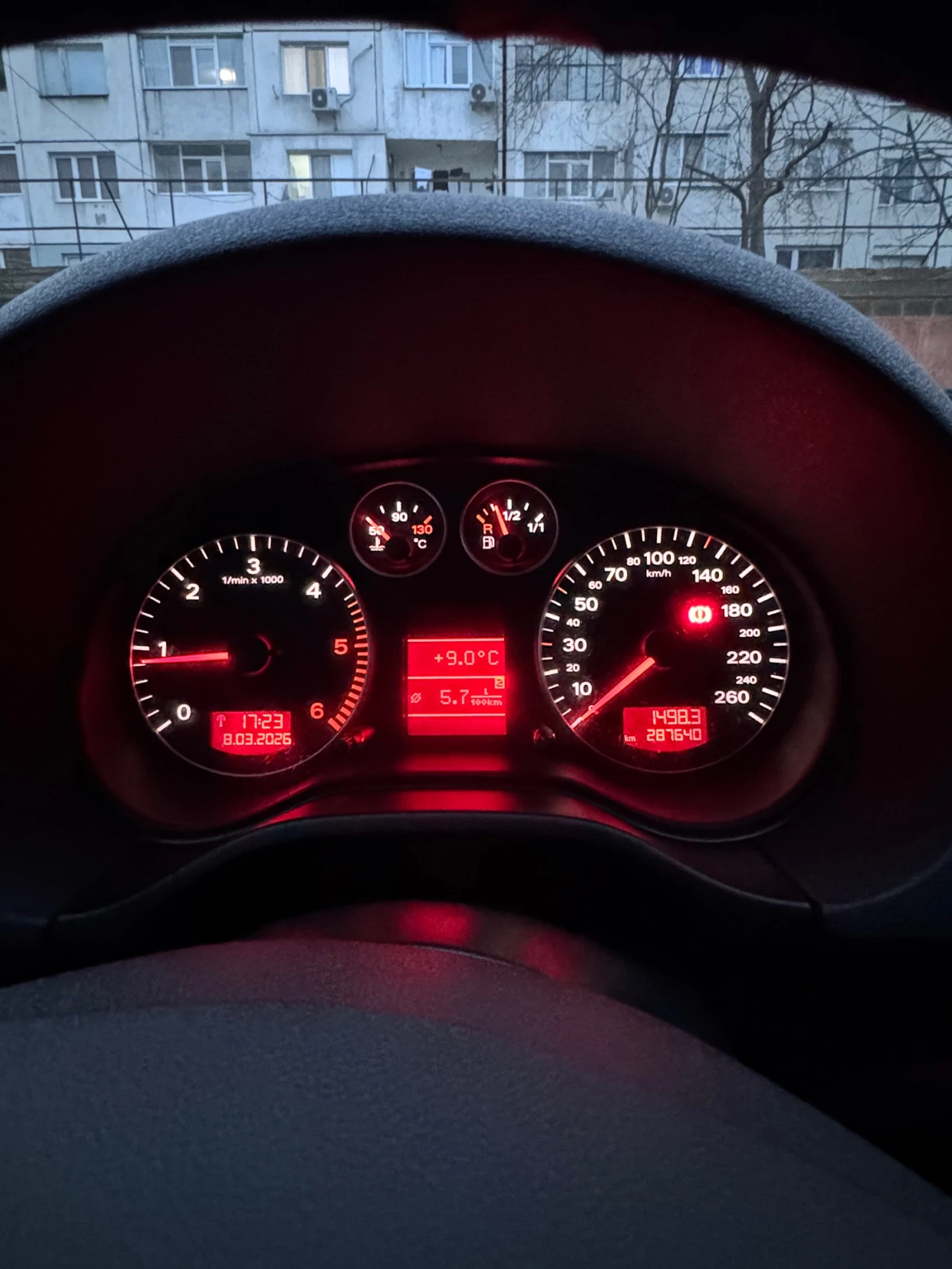 Audi A3 1.9 TDI, снимка 11 - Автомобили и джипове - 53759350