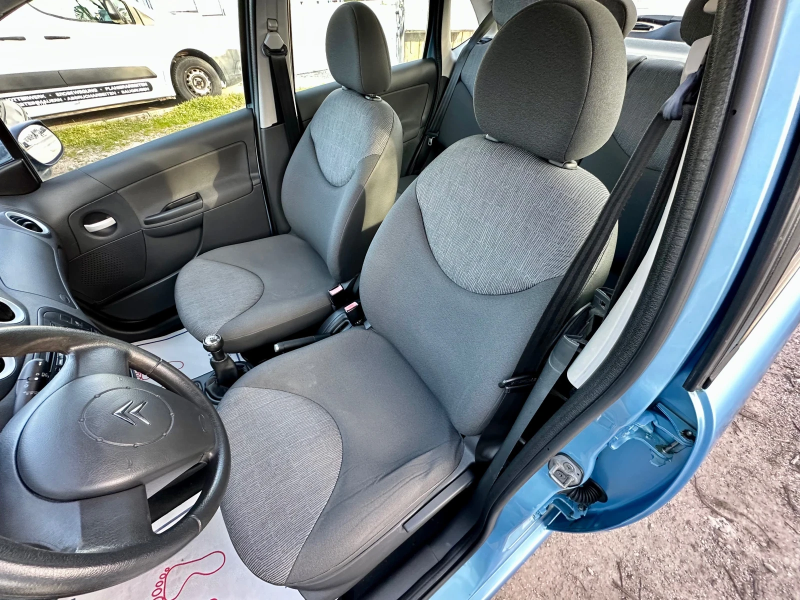 Citroen C3 1.4 HDI, снимка 13 - Автомобили и джипове - 53829290