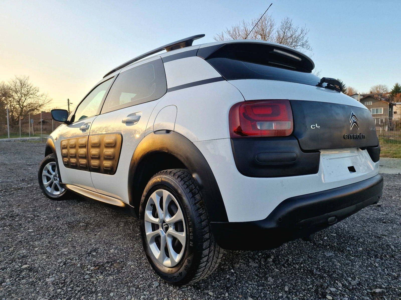 Citroen C4 Cactus 1.6HDI* 100кс* , снимка 7 - Автомобили и джипове - 53858333