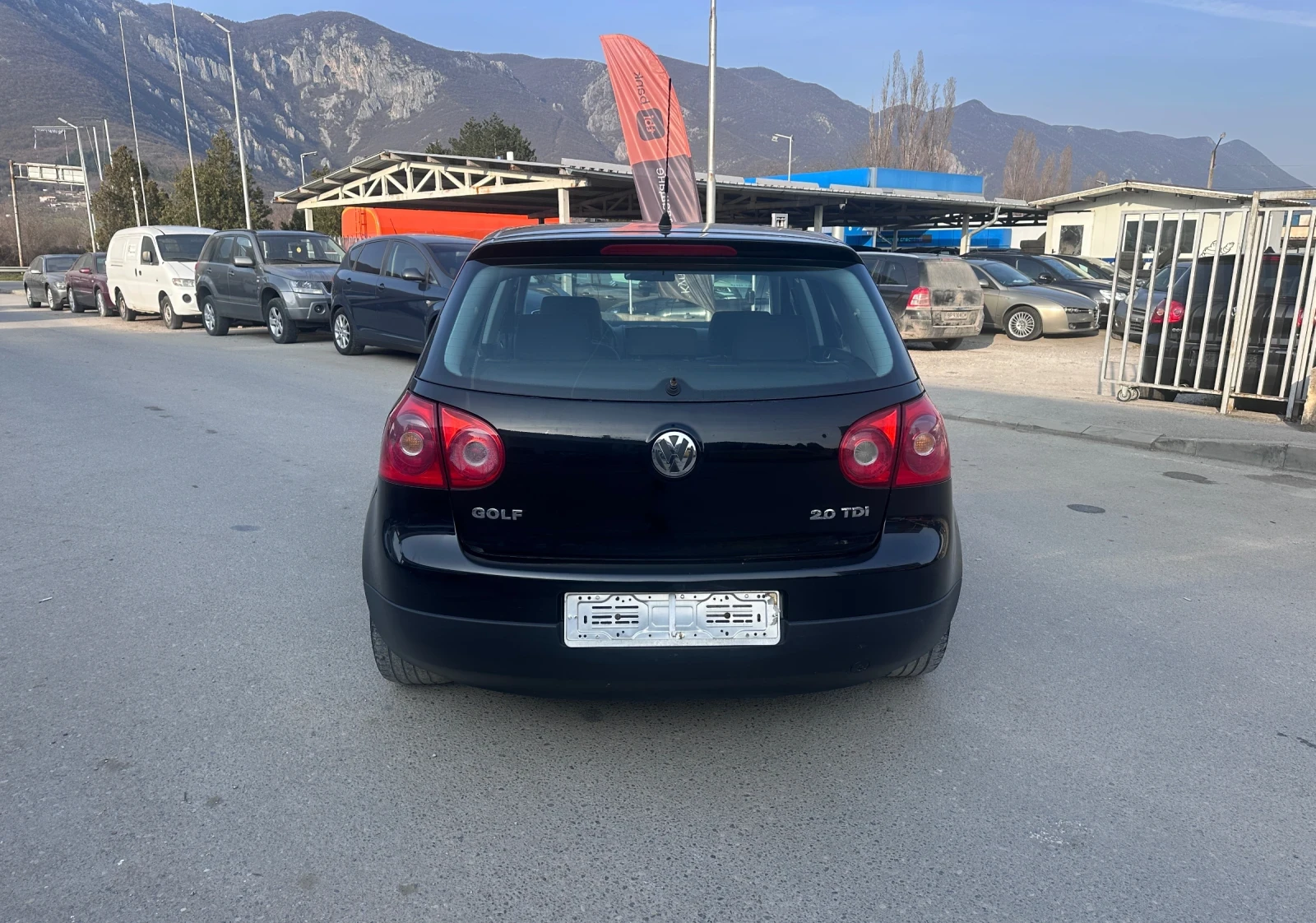 VW Golf 2.0TDI - КЛИМАТРОНИК, снимка 6 - Автомобили и джипове - 53868699