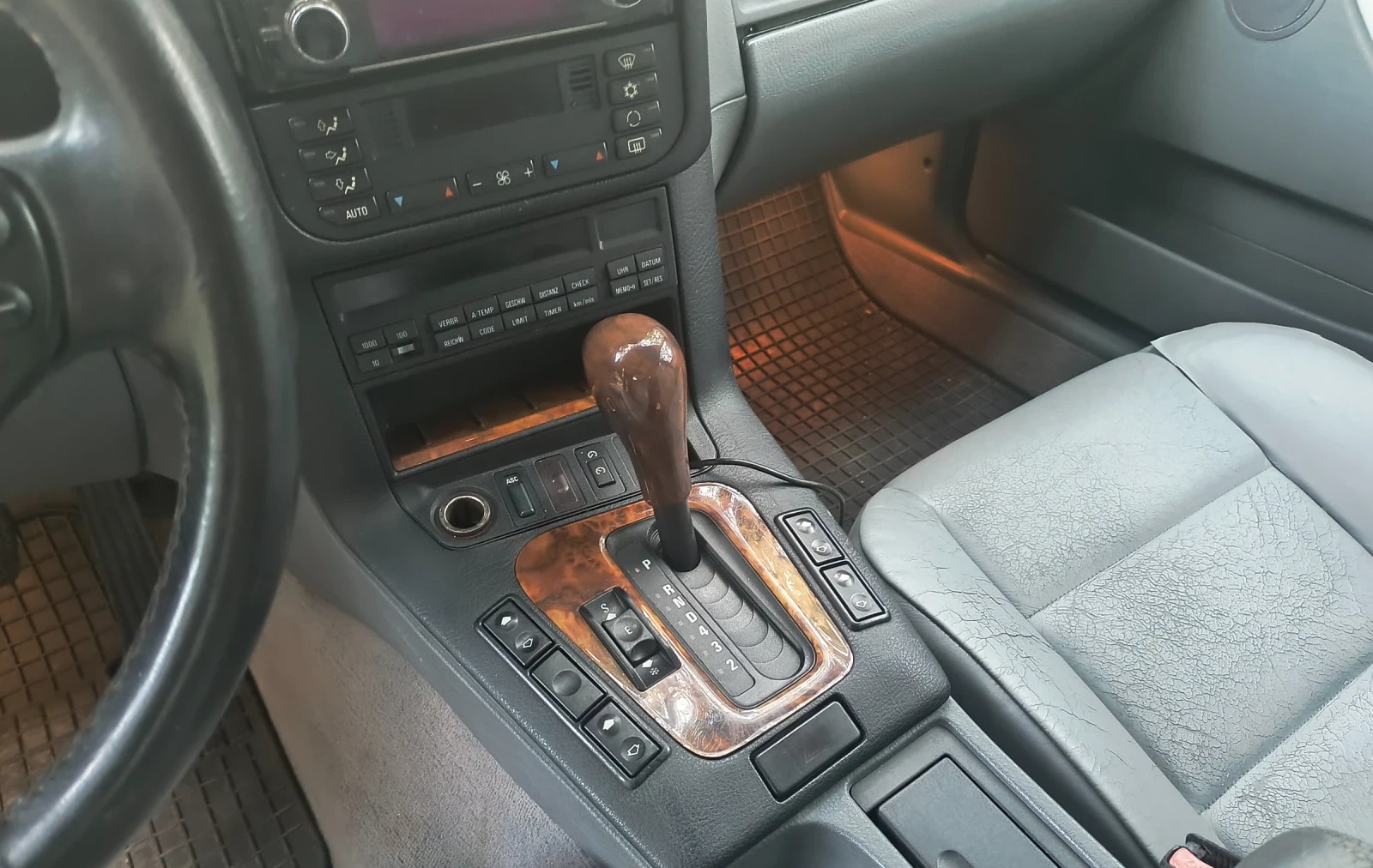 BMW 328 IA газ, снимка 10 - Автомобили и джипове - 53901581