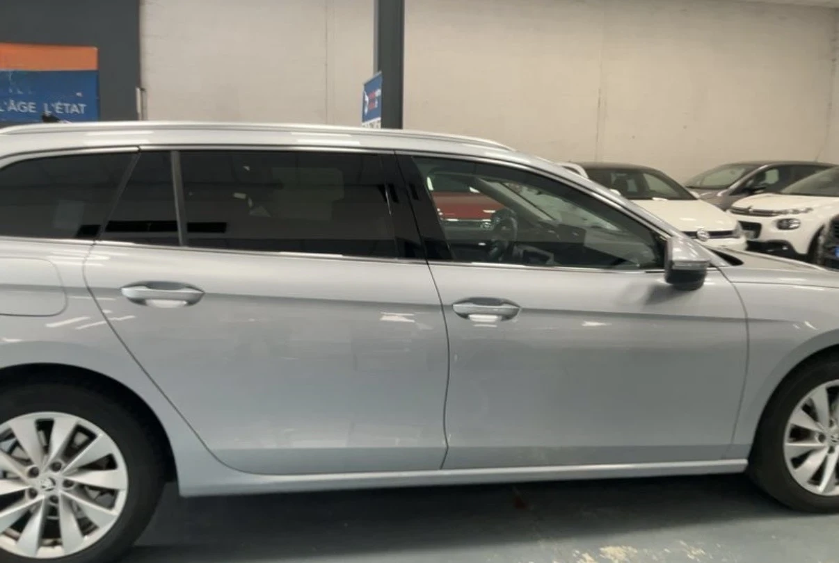 Skoda Superb 2.0TDI#SELECTION#DISTR#NAVI#CAMERA#ПОДГРЕВ, снимка 7 - Автомобили и джипове - 53990534