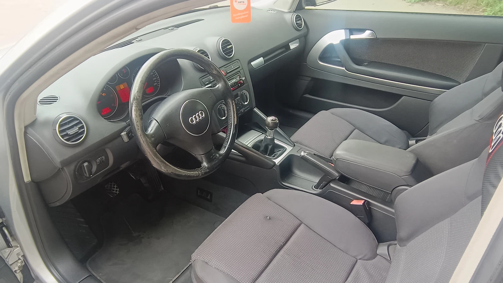 Audi A3 2.0 TDI 140 коня, снимка 10 - Автомобили и джипове - 54045286