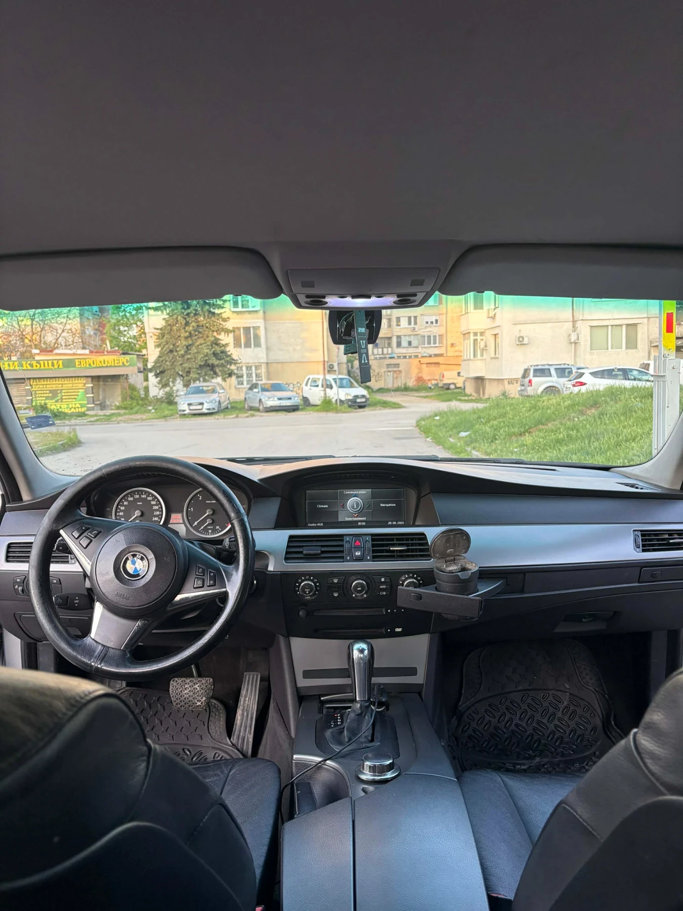 BMW 530, снимка 16 - Автомобили и джипове - 54296067