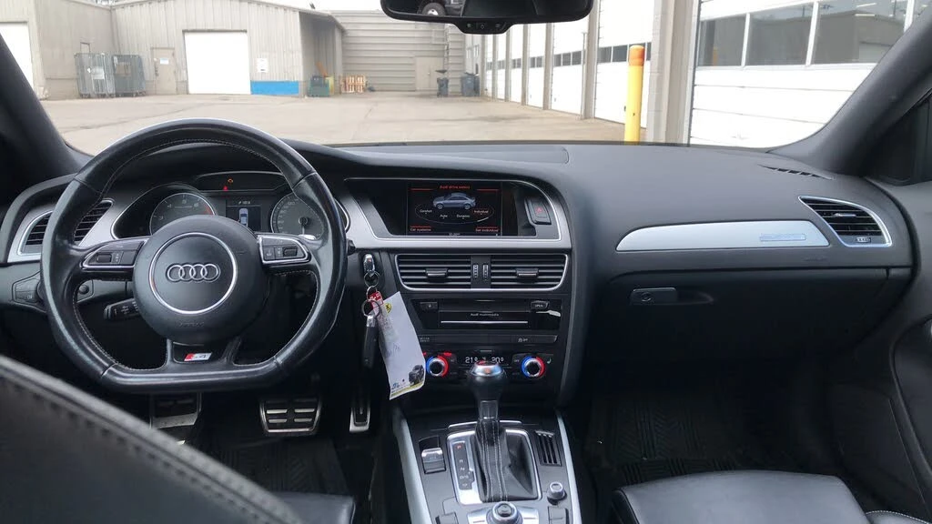 Audi S4 3.0T quattro* Progressiv* АвтоКредит* (ЦЕНА ДО БГ), снимка 8 - Автомобили и джипове - 54416816