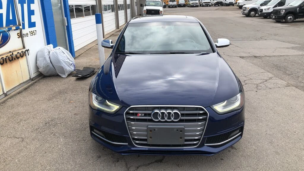 Audi S4 3.0T quattro* Progressiv* АвтоКредит* (ЦЕНА ДО БГ)