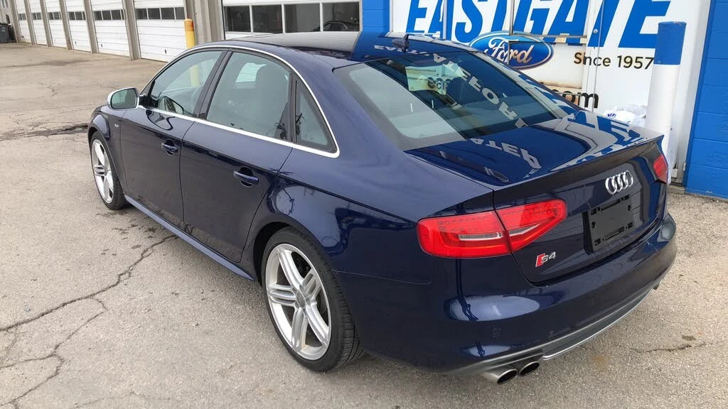 Audi S4 3.0T quattro* Progressiv* АвтоКредит* (ЦЕНА ДО БГ), снимка 4 - Автомобили и джипове - 54416816