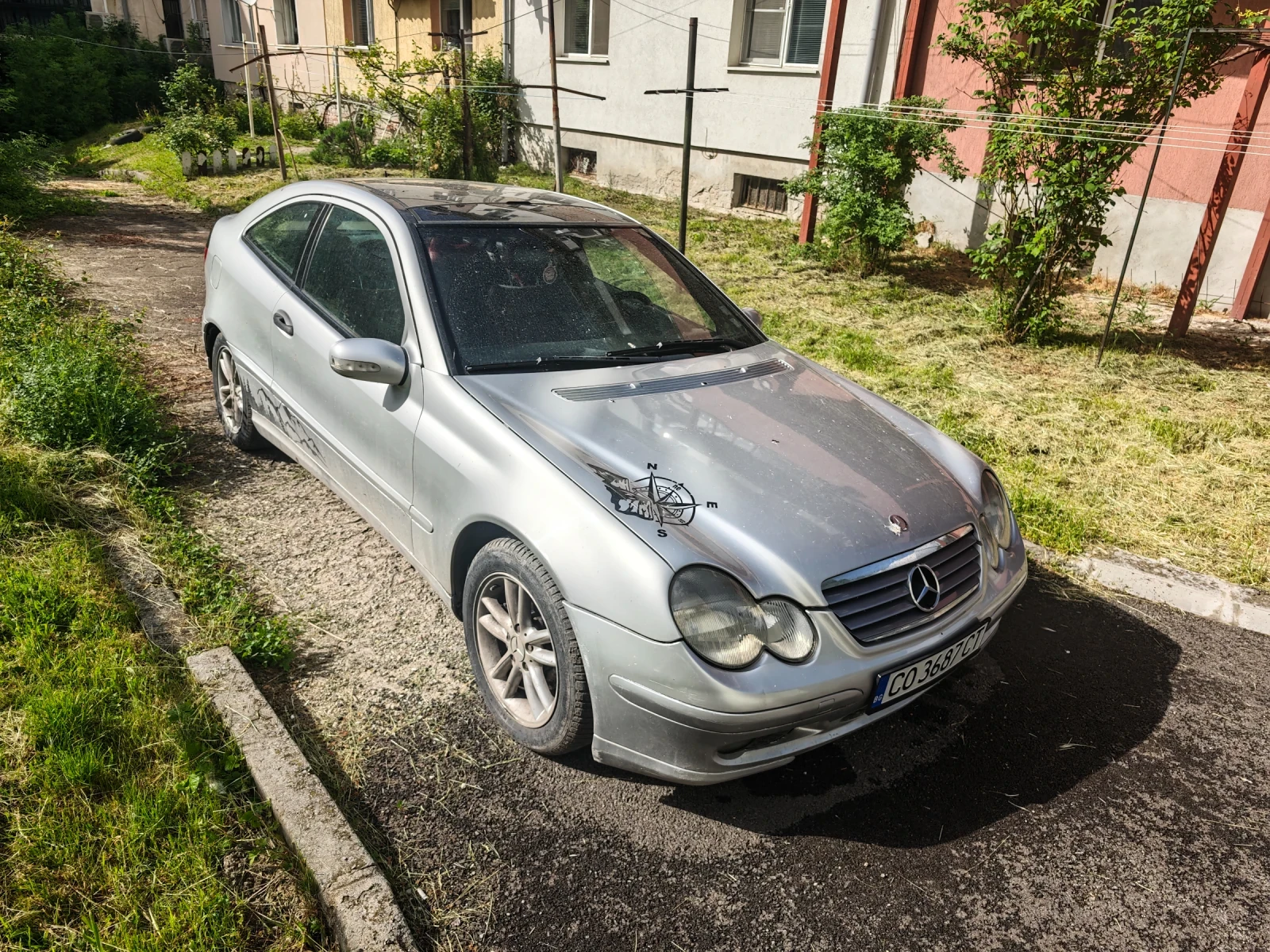Mercedes-Benz C 220 W203 sportcoupe , снимка 2 - Автомобили и джипове - 54549838