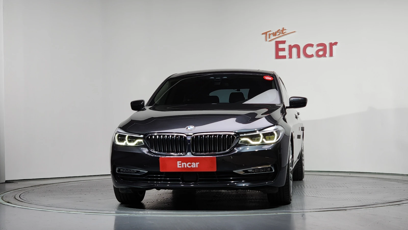 BMW 6 GT 640i xDrive Luxury | HUD | 360  Камера | Soft Clos, снимка 3 - Автомобили и джипове - 54856880