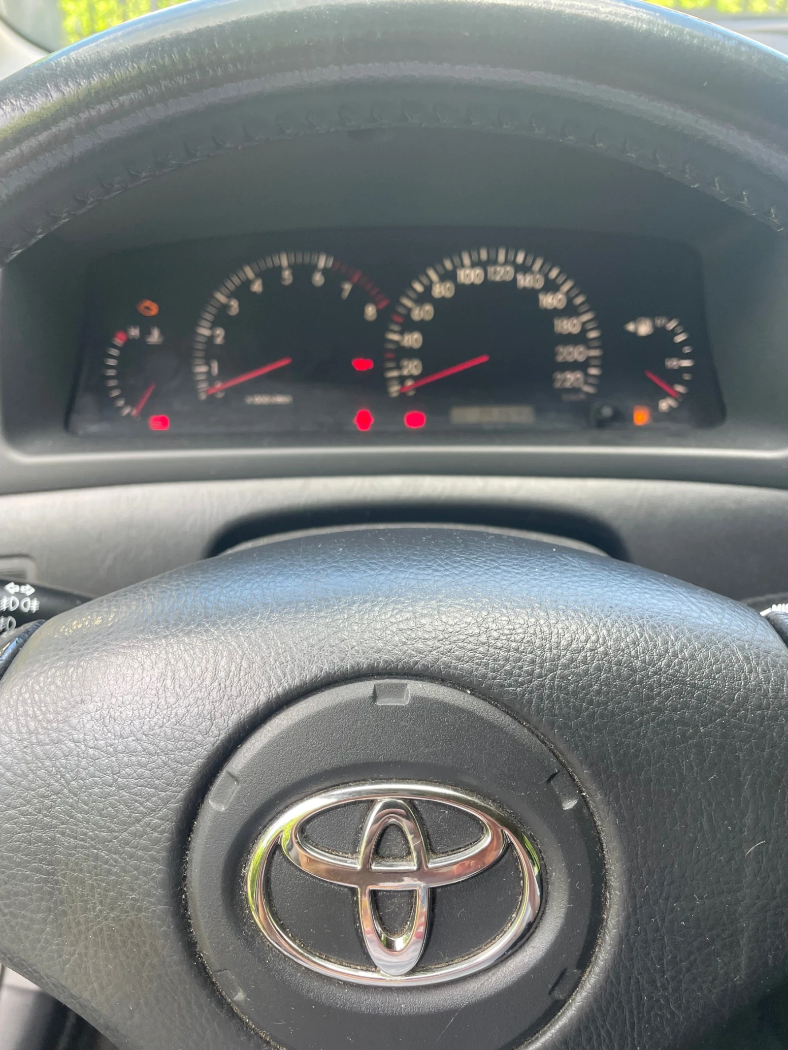 Toyota Corolla verso 1.6, снимка 12 - Автомобили и джипове - 54903051