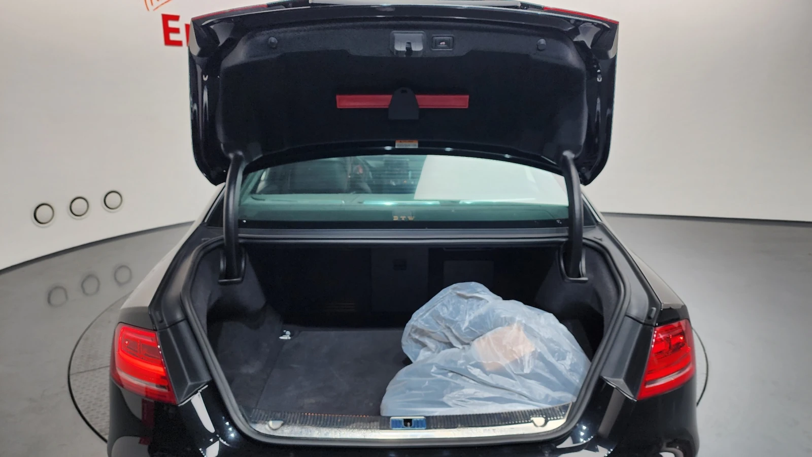 Audi S8 4.0 TFSI Quattro, FULL, снимка 17 - Автомобили и джипове - 55457575