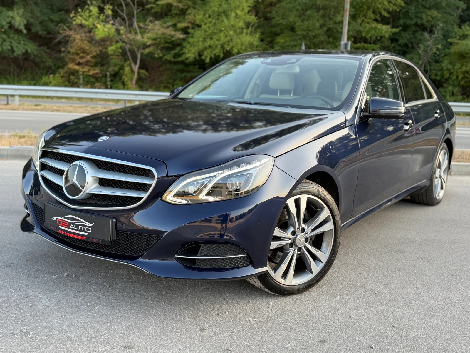 Mercedes-Benz E 350 * LED* DISTRONIC* AIRMATIC* ОБДУЖВАНЕ* 