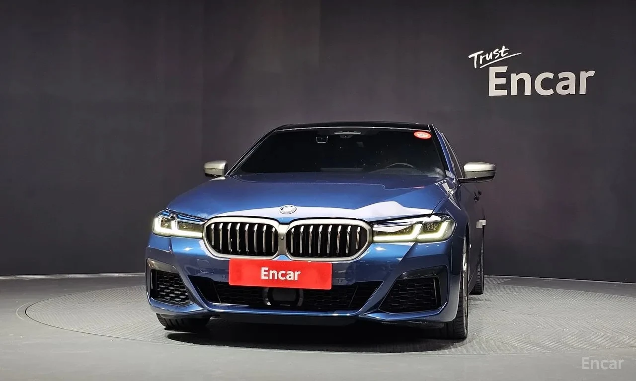 BMW 550 * xDrive * КРАЙНА ЦЕНА ДО БЪЛГАРИЯ, снимка 3 - Автомобили и джипове - 55924743