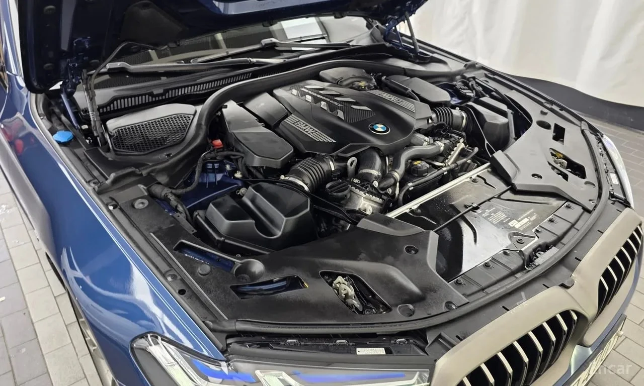 BMW 550 * xDrive * КРАЙНА ЦЕНА ДО БЪЛГАРИЯ, снимка 6 - Автомобили и джипове - 55924743