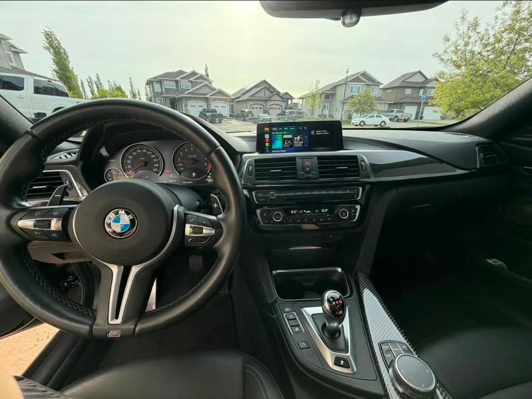 BMW M4 * Coupe* CARFAX* АВТОКРЕДИТ БЕЗ ПЪРВОНАЧАЛНА ВНОСК, снимка 9 - Автомобили и джипове - 55947979
