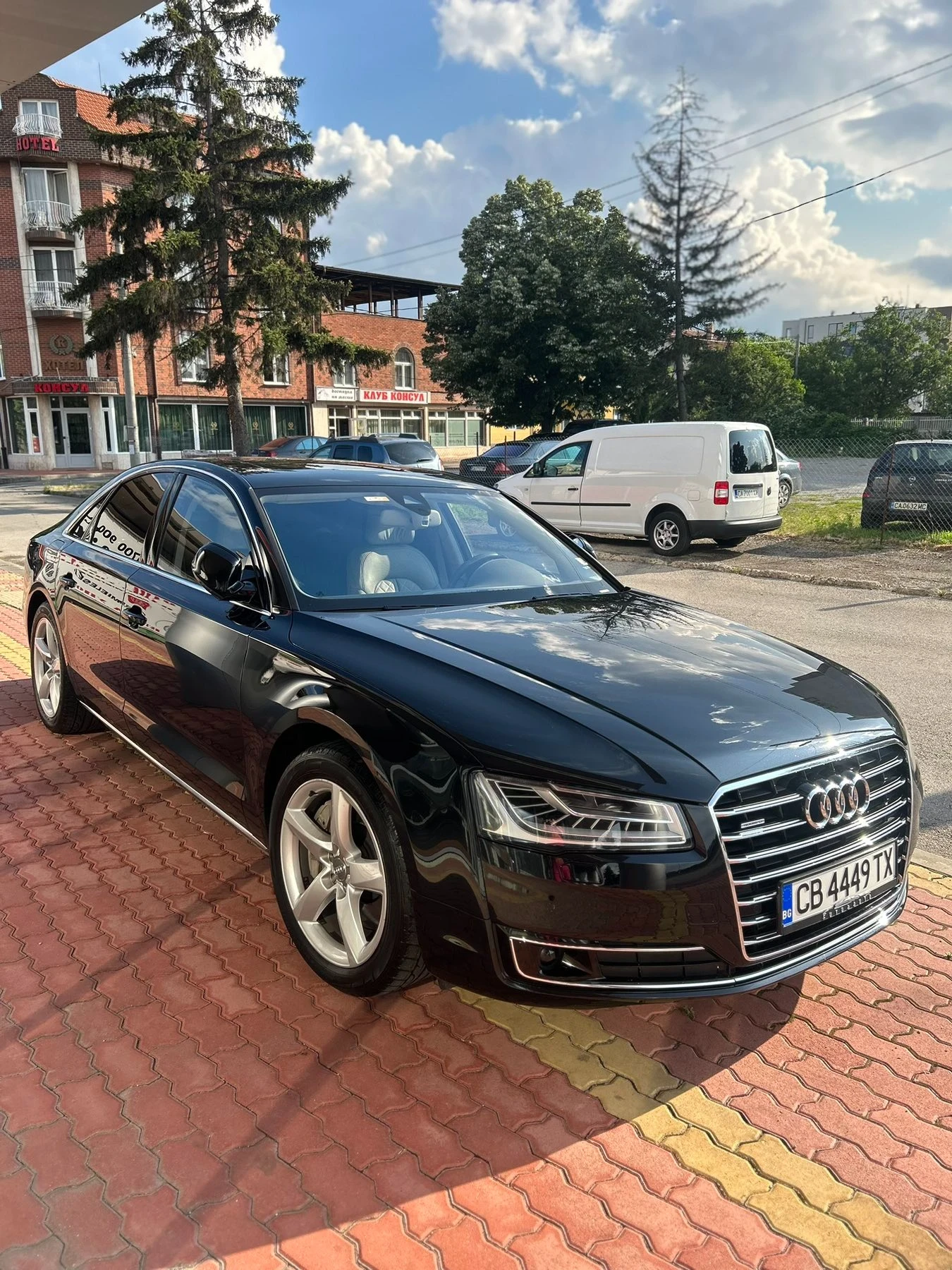 Audi A8 A8 matrix LED, снимка 16 - Автомобили и джипове - 56461284