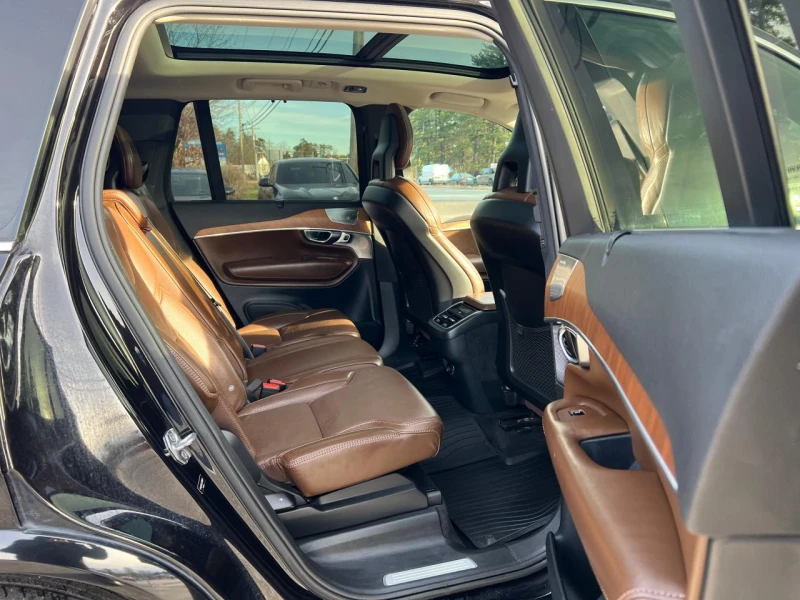 Volvo Xc90 T6 INSCRIPTION/PANO/KEYLESS/NAVI/ПОДГРЕВ/ОБДУХВАНЕ, снимка 10 - Автомобили и джипове - 48259575