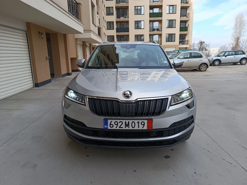 Skoda Karoq Digital, Matrix, Distronic, 4X4, Камера, Обслужен, снимка 5 - Автомобили и джипове - 48799427