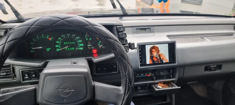 Opel Frontera, снимка 15 - Автомобили и джипове - 52473554