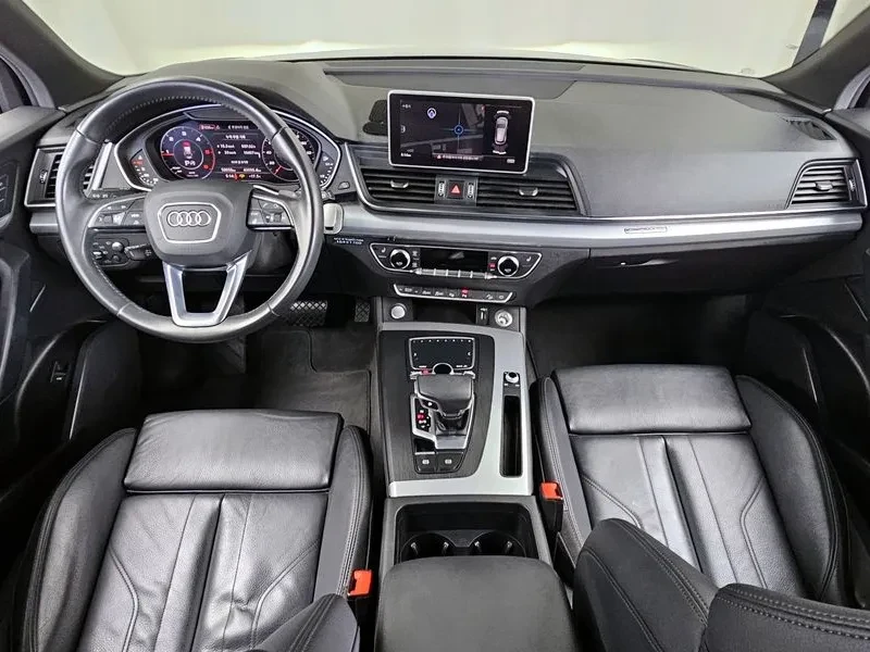 Audi Q5 2.0 TDI Quattro - САМО 30% АВАНС, снимка 7 - Автомобили и джипове - 56007913
