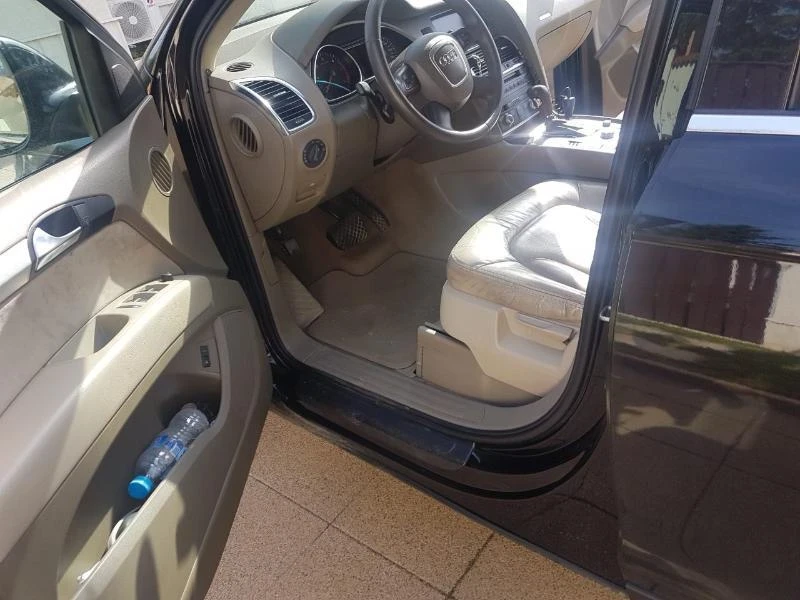 Audi Q7 3.0D 7 места/QUATTRO/Пружини, снимка 7 - Автомобили и джипове - 56254419
