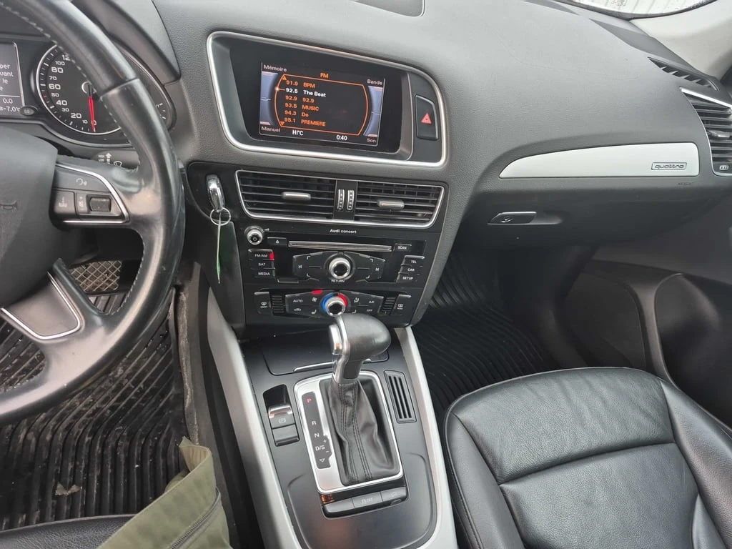 Audi Q5 * 2.0T Komfort * CARFAX * БЕЗ ПЪРВОНАЧАЛНА ВНОСКА - изображение 9