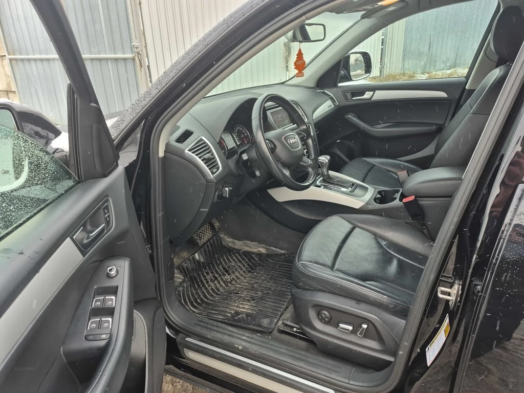 Audi Q5 * 2.0T Komfort * CARFAX * БЕЗ ПЪРВОНАЧАЛНА ВНОСКА - изображение 5