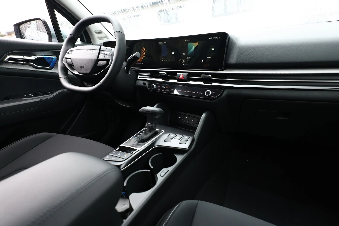 Kia Sportage, снимка 7 - Автомобили и джипове - 53765948