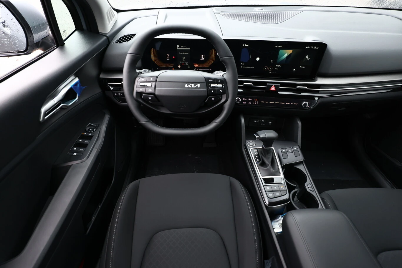 Kia Sportage, снимка 6 - Автомобили и джипове - 53765948