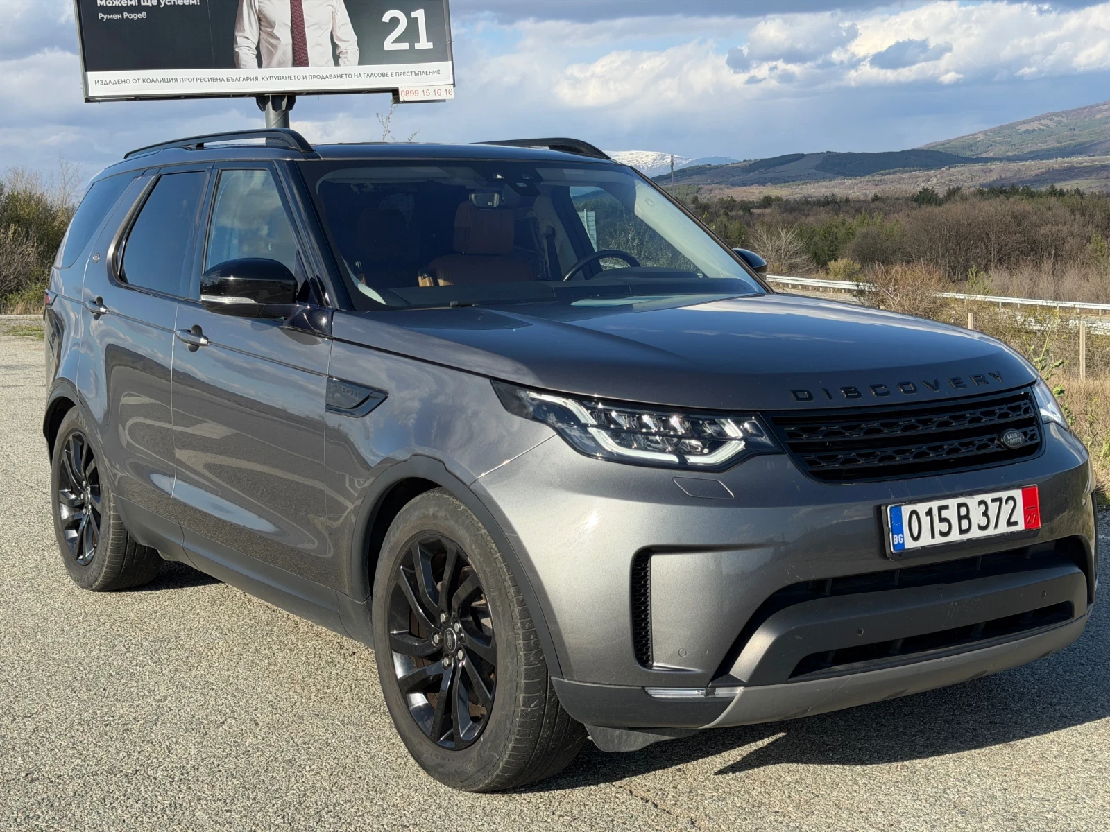 Land Rover Discovery 3.0 HSE TD6, снимка 2 - Автомобили и джипове - 54333579